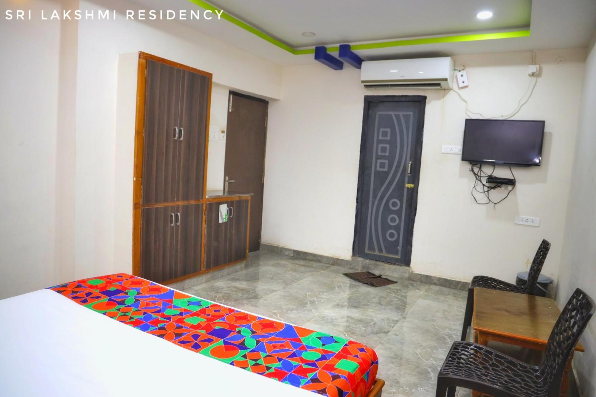 Sri Lakshmi Residency Ξενοδοχείο Τιρουπάτι Εξωτερικό φωτογραφία